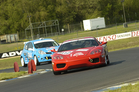 Denne Ferrari med Jan Heiselberg og Thomas Vestergaard forventes at være med i topkampen ved det Mini Le Mans, som køres i forbindelse med Padborg Parks Historiske Festival.
